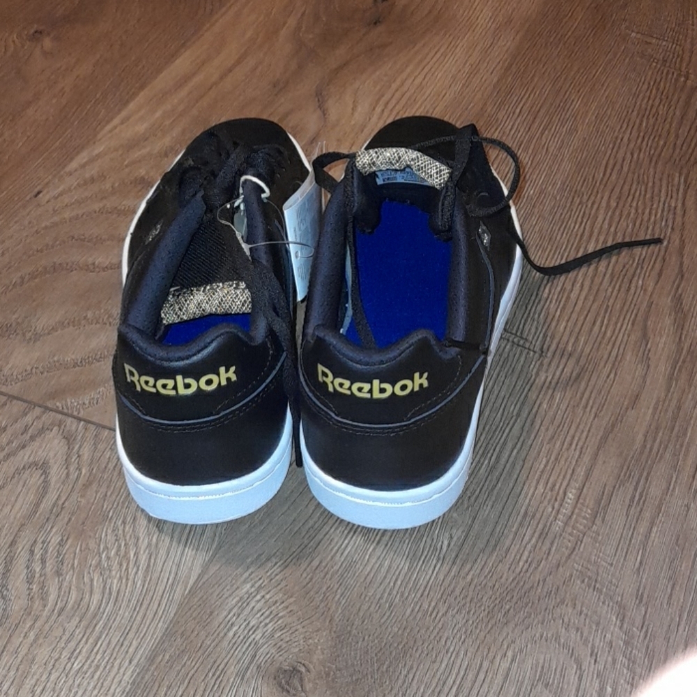 Reebok Black Sneakers - Picture 7 of 8